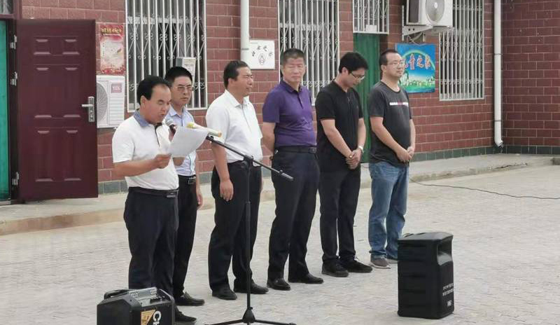 寧夏回族自治區(qū)吳忠市同心縣農(nóng)業(yè)局展會，愛麗潔農(nóng)村廁所改造產(chǎn)品備受歡迎！